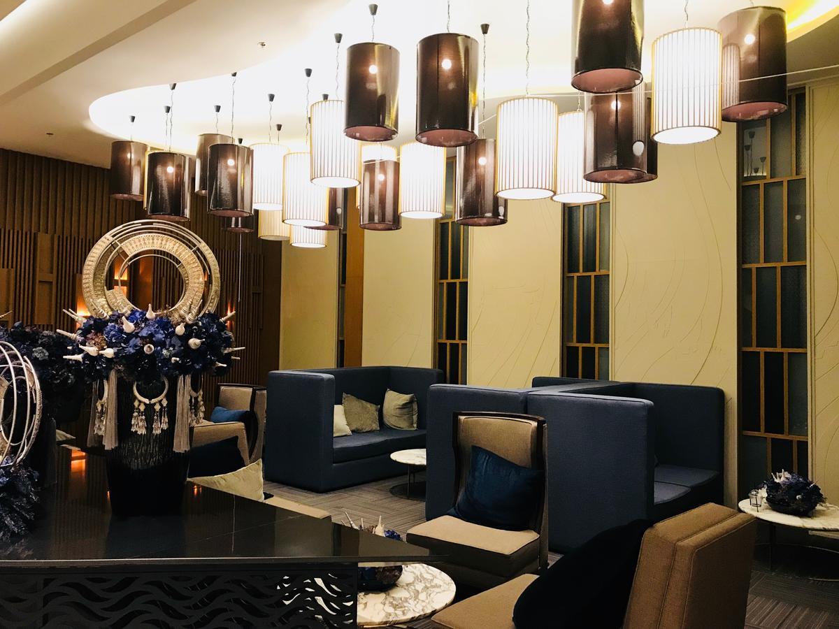 Astra Suites Central Chiang Mai Ngoại thất bức ảnh