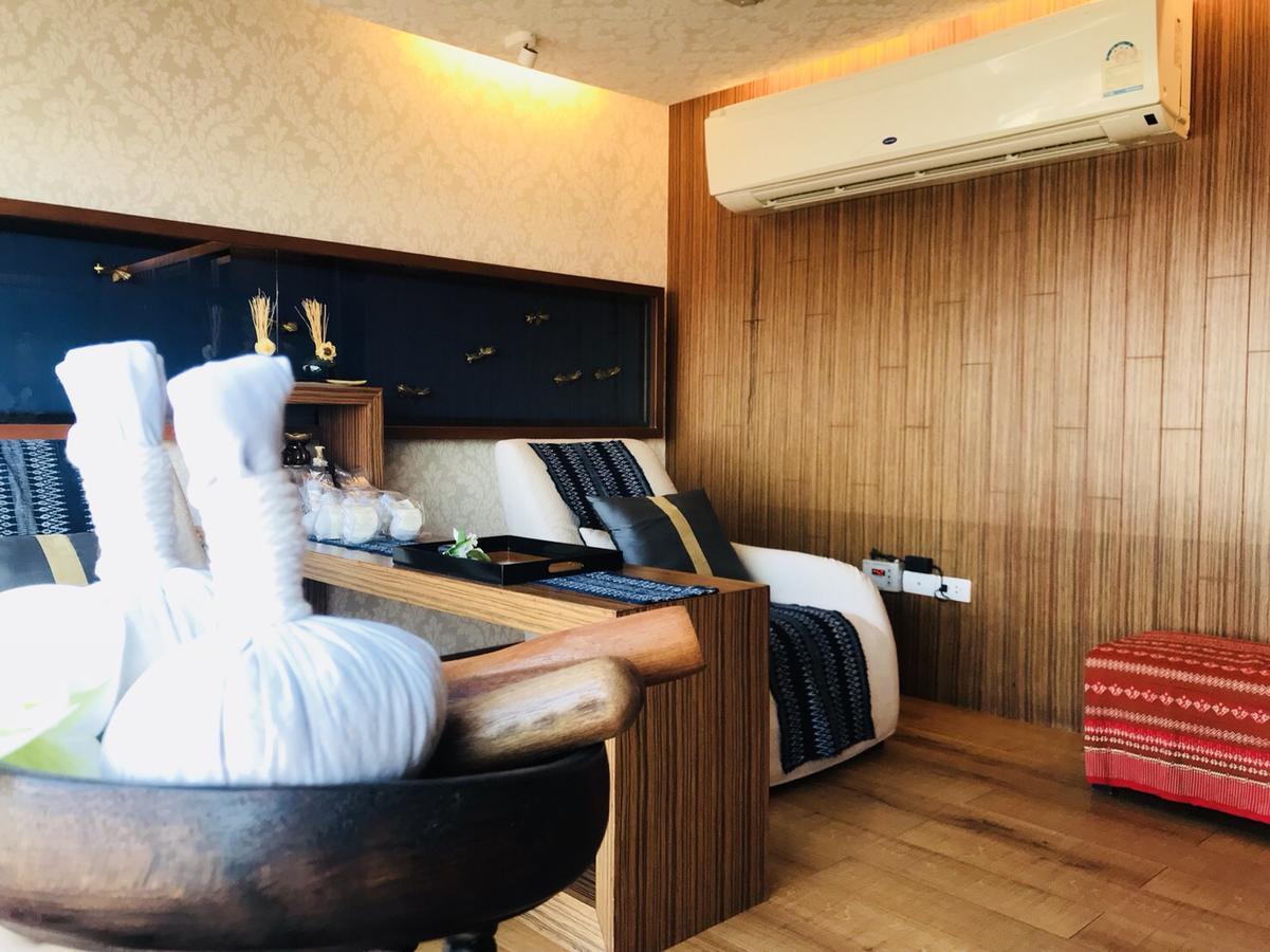 Astra Suites Central Chiang Mai Ngoại thất bức ảnh