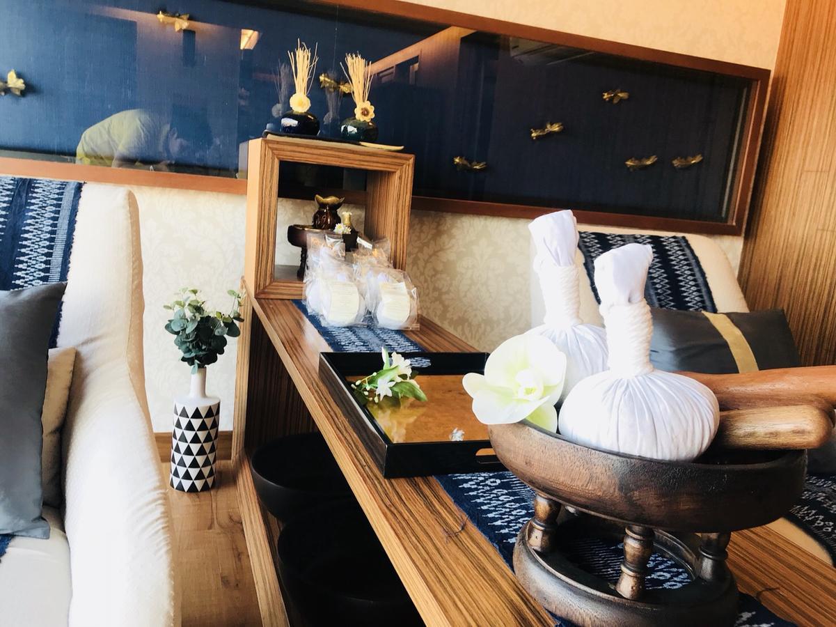 Astra Suites Central Chiang Mai Ngoại thất bức ảnh