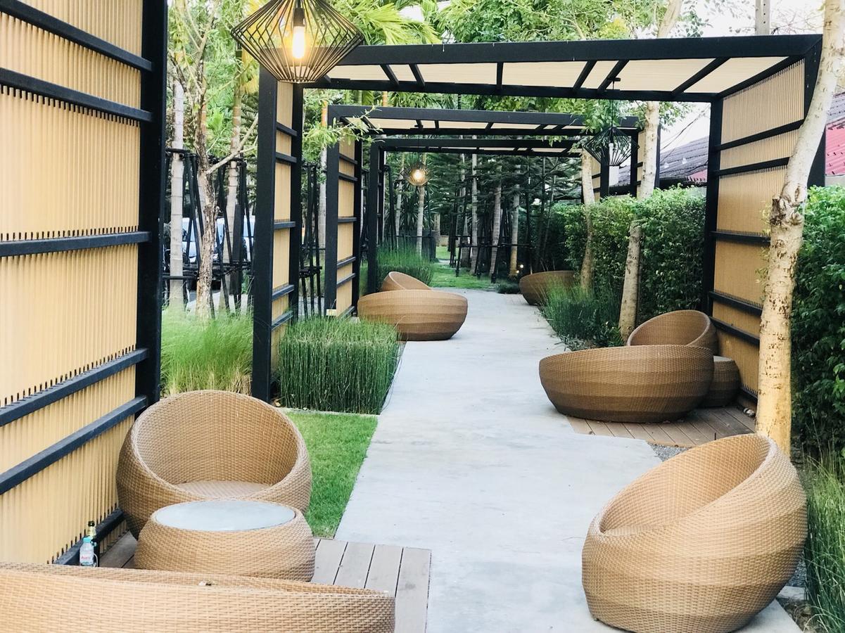 Astra Suites Central Chiang Mai Ngoại thất bức ảnh