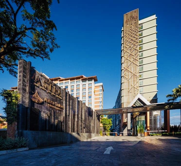 Astra Suites Central Chiang Mai Ngoại thất bức ảnh