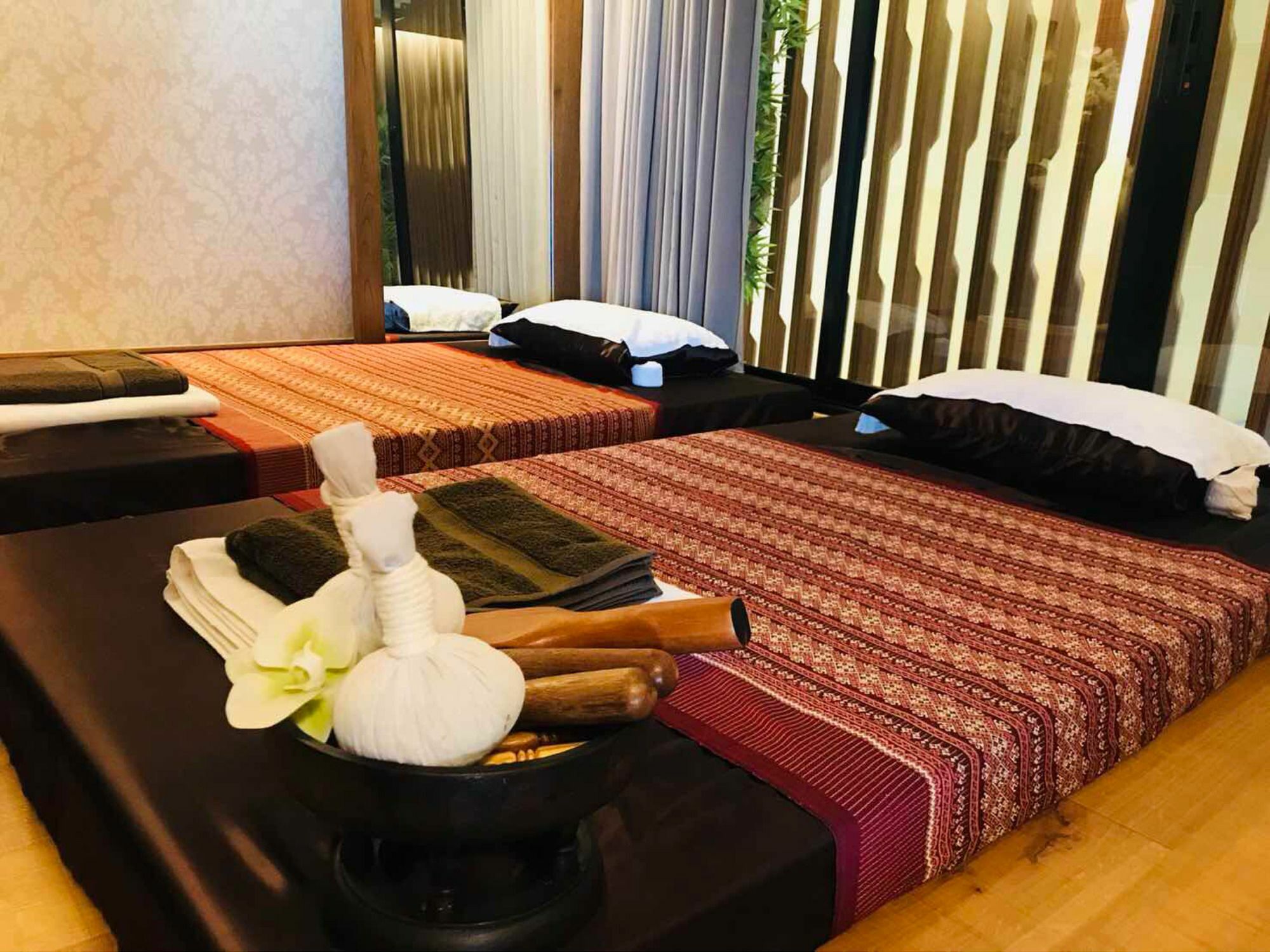 Astra Suites Central Chiang Mai Ngoại thất bức ảnh